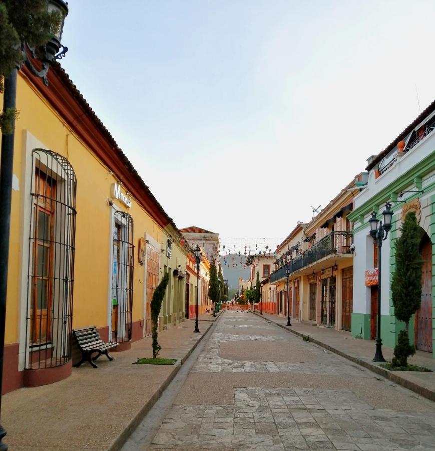 Hotel Amayal San Cristóbal de Las Casas エクステリア 写真